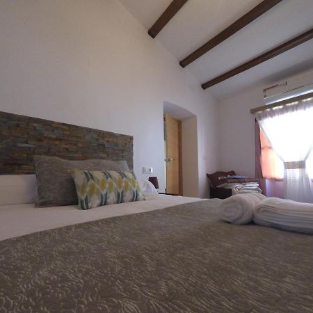 Apartamentos Fuente Nueva II Caces Dış mekan fotoğraf